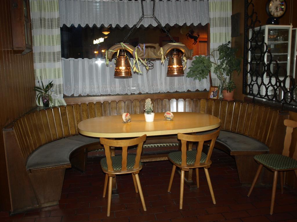 Gasthof Roessle Aalen Extérieur photo